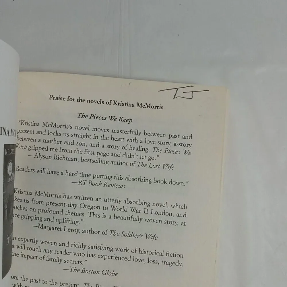 The Edge Of Lost Book - Picture 2 of 10